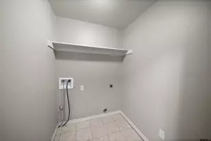 445 Ambrose, Tyler, TX 75704 - Photo 22