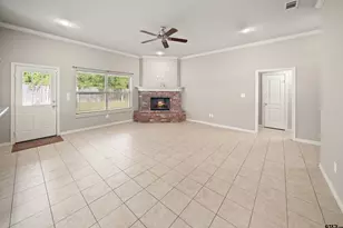 445 Ambrose, Tyler, TX 75704 - Photo 2