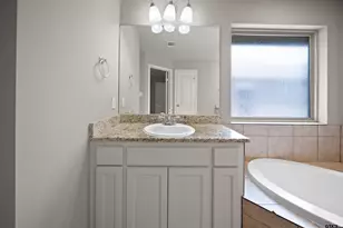 445 Ambrose, Tyler, TX 75704 - Photo 14