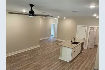 9505 West Lakeshore Dr, Tyler, TX 75709 - Photo 4