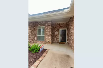 2430 Dietz Ln, Tyler, TX 75701 - Photo 2