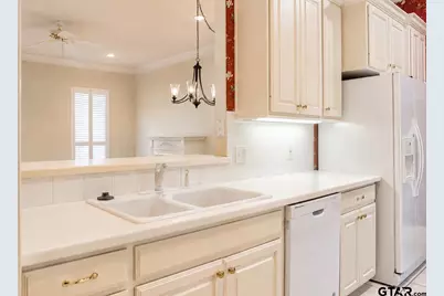 2430 Dietz Ln, Tyler, TX 75701 - Photo 10