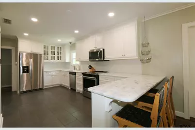 517 E Lake Street, Tyler, TX 75701 - Photo 14