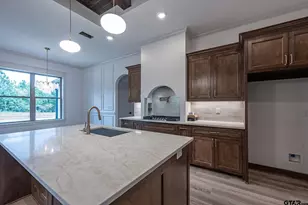 17049 Is Lk Dr, Tyler, TX 75708 - Photo 10