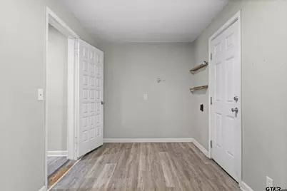 504 E Pennsylvania, Van, TX 75790 - Photo 12