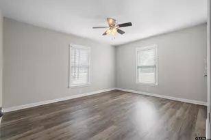 504 E Pennsylvania, Van, TX 75790 - Photo 20