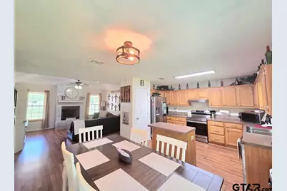 206 Jones, Elkhart, TX 75839 - Photo 8