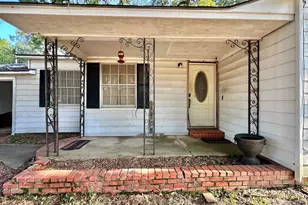 1002 Jones St, Henderson, TX 75654 - Photo 6