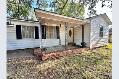 1002 Jones St, Henderson, TX 75654 - Photo 4