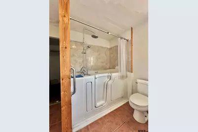 1002 Jones St, Henderson, TX 75654 - Photo 28