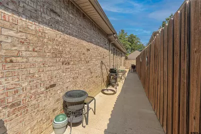 1117 Laurelwood Drive, Tyler, TX 75703 - Photo 22