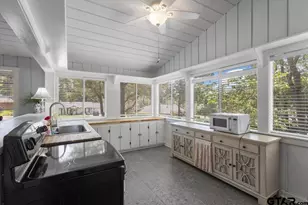 1513 W Tanglewood Dr, Hideaway, TX 75771 - Photo 18