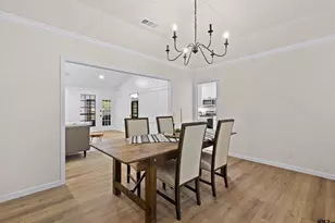 8620 Auburn Dr, Tyler, TX 75703 - Photo 6