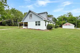 526 N Broad St, Chandler, TX 75758 - Photo 2