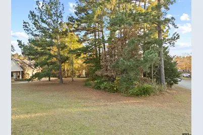 2022 Pinehurst, Tyler, TX 75703 - Photo 10