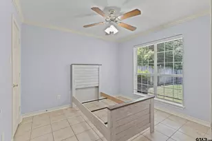 5610 Hollybrook Dr, Tyler, TX 75703 - Photo 10