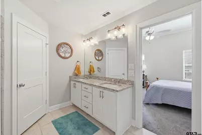 11334 Windsor Park Dr, Tyler, TX 75709 - Photo 16