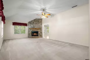 190 Blue Water Ln, Holly Lake Ranch, TX 75765 - Photo 6