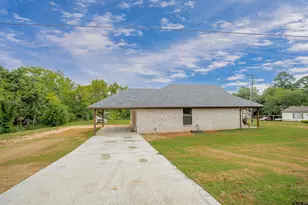 113 W Magnolia, Troup, TX 75789 - Photo 38