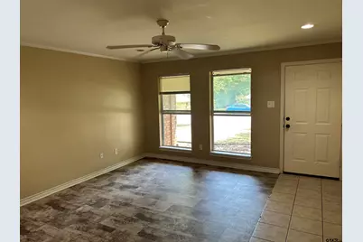 8325 Garrett Dr, Tyler, TX 75703 - Photo 4
