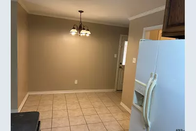 8325 Garrett Dr, Tyler, TX 75703 - Photo 8