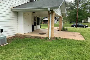 279 E Ayers, Frankston, TX 75763 - Photo 4
