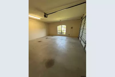 518 Susie Dr, Chandler, TX 75758 - Photo 36