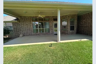 518 Susie Dr, Chandler, TX 75758 - Photo 2