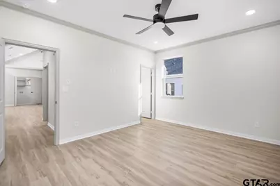 1314 Claude, Tyler, TX 75702 - Photo 20