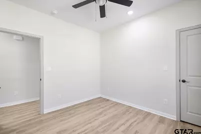 1314 Claude, Tyler, TX 75702 - Photo 18