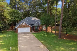 2925 Rockbridge Rd, Tyler, TX 75701 - Photo 2