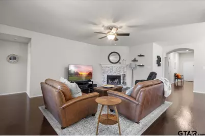 2005 Uvalde, Forney, TX 75126 - Photo 14
