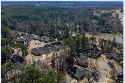 5615 Elderwood Drive, Tyler, TX 75703 - Photo 2