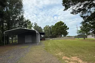 359 Co Rd 3203, Jacksonville, TX 75766 - Photo 22