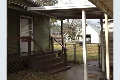 632 Nacogdoches, Jacksonville, TX 75766 - Photo 2