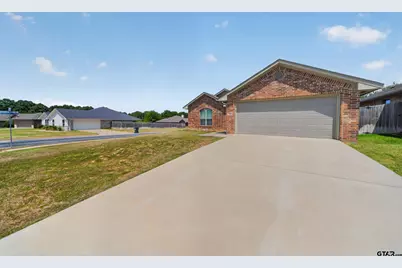 19943 Meadow West Ln, Flint, TX 75762 - Photo 2