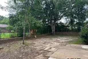 2029 Hunter, Tyler, TX 75701 - Photo 12