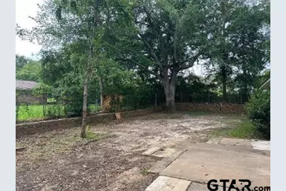 2029 Hunter, Tyler, TX 75701 - Photo 12