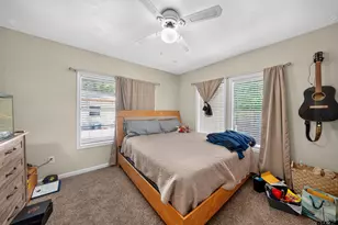 915 Lindsey Ln, Tyler, TX 75701 - Photo 16