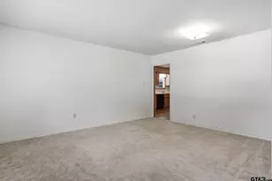 3327 Craftdale Dr, Tyler, TX 75701 - Photo 8