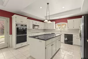 1807 Royal Oak Dr, Tyler, TX 75703 - Photo 8