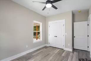 838 W Devereaux St, Jacksonville, TX 75766 - Photo 18