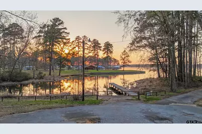 18208 N Lakeview, Troup, TX 75789 - Photo 6