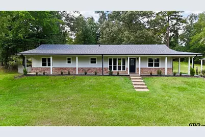 18208 N Lakeview, Troup, TX 75789 - Photo 2