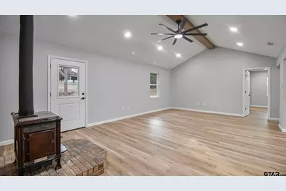 18208 N Lakeview, Troup, TX 75789 - Photo 10