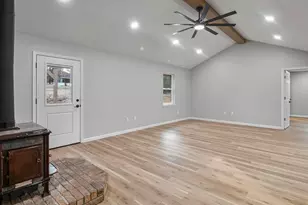 18208 N Lakeview, Troup, TX 75789 - Photo 10