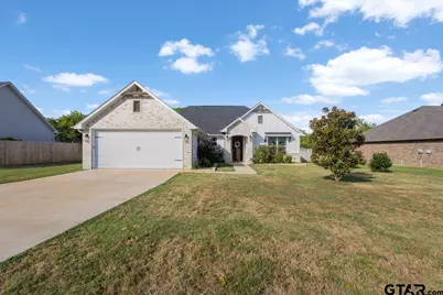 207 S Loveless, Bullard, TX 75757 - Photo 2