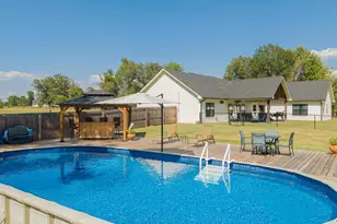 403 Eagle Ct, Diana, TX 75640 - Photo 26