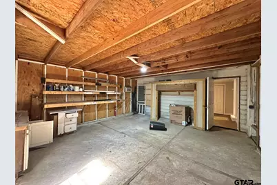 1309 Robertson Ave, Tyler, TX 75701 - Photo 22