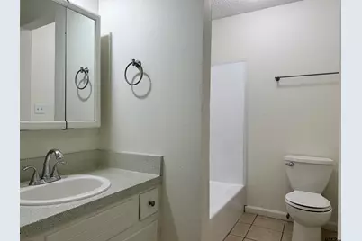 809 N Broad St #215, Chandler, TX 75758 - Photo 12